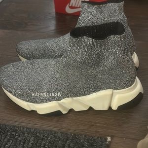 Gently used sparkle balenciaga runner odor free